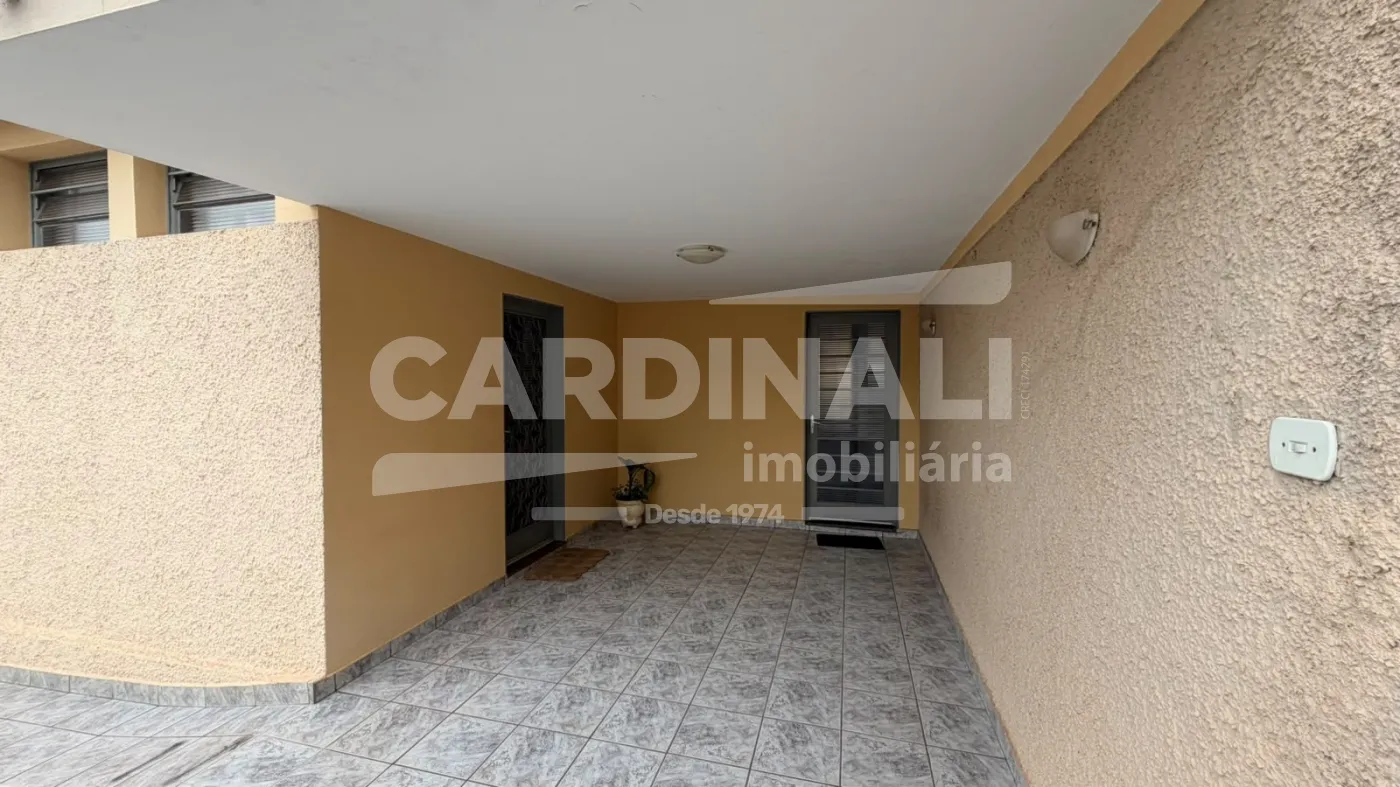 Casa / Padr&atilde;o em S&atilde;o Carlos Alugar por R$2.600,00