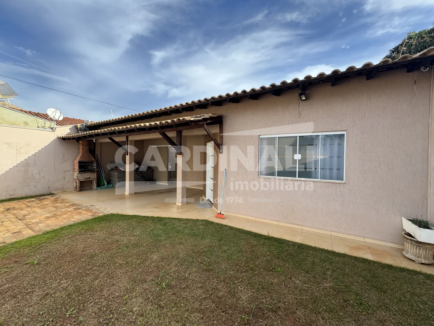 Casa / Padr&atilde;o em S&atilde;o Carlos Alugar por R$2.778,00