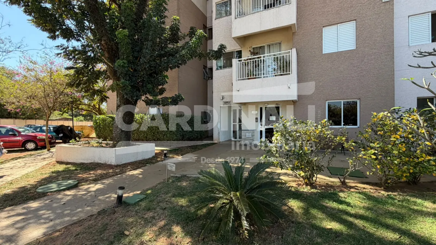 Apartamento / Padr&atilde;o em S&atilde;o Carlos , Comprar por R$330.000,00
