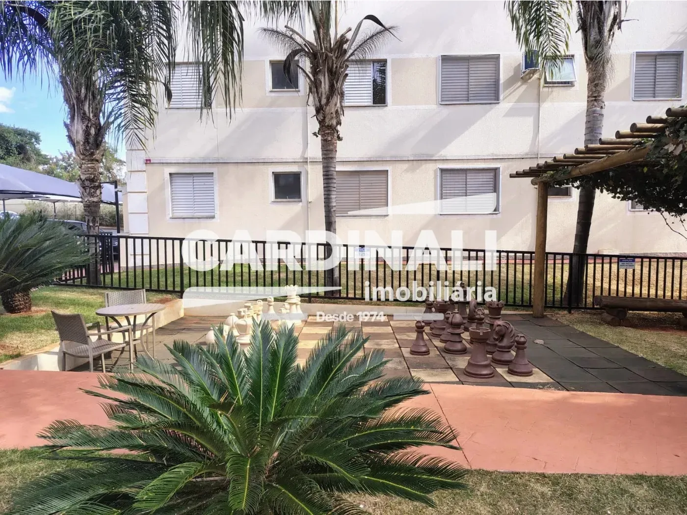 Comprar Apartamento / Padr&atilde;o em Araraquara R$ 150.000,00 - Foto 12