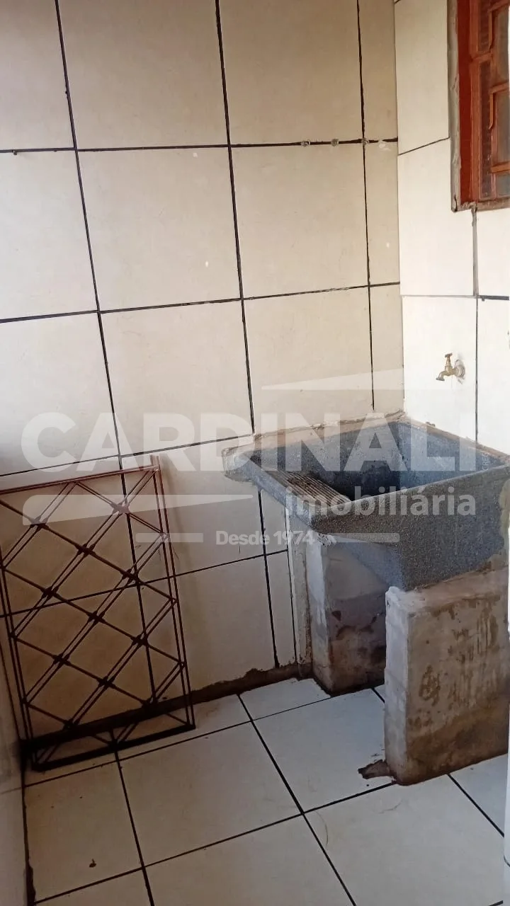 Comprar Apartamento / Padr&atilde;o em Araraquara R$ 80.000,00 - Foto 6