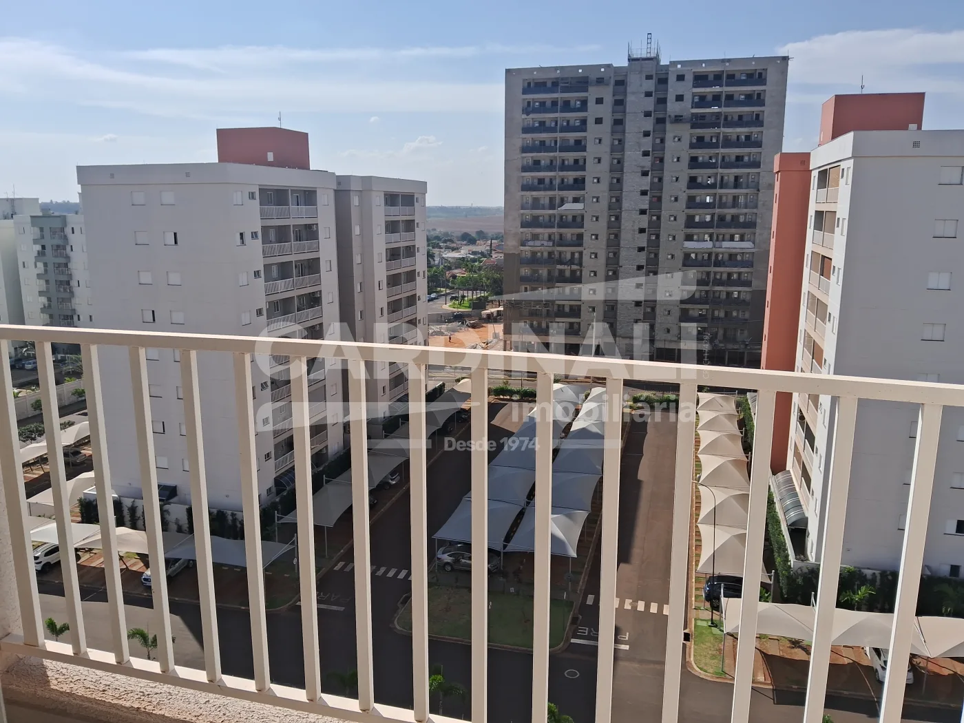 Comprar Apartamento / Padr&atilde;o em Araraquara R$ 330.000,00 - Foto 3