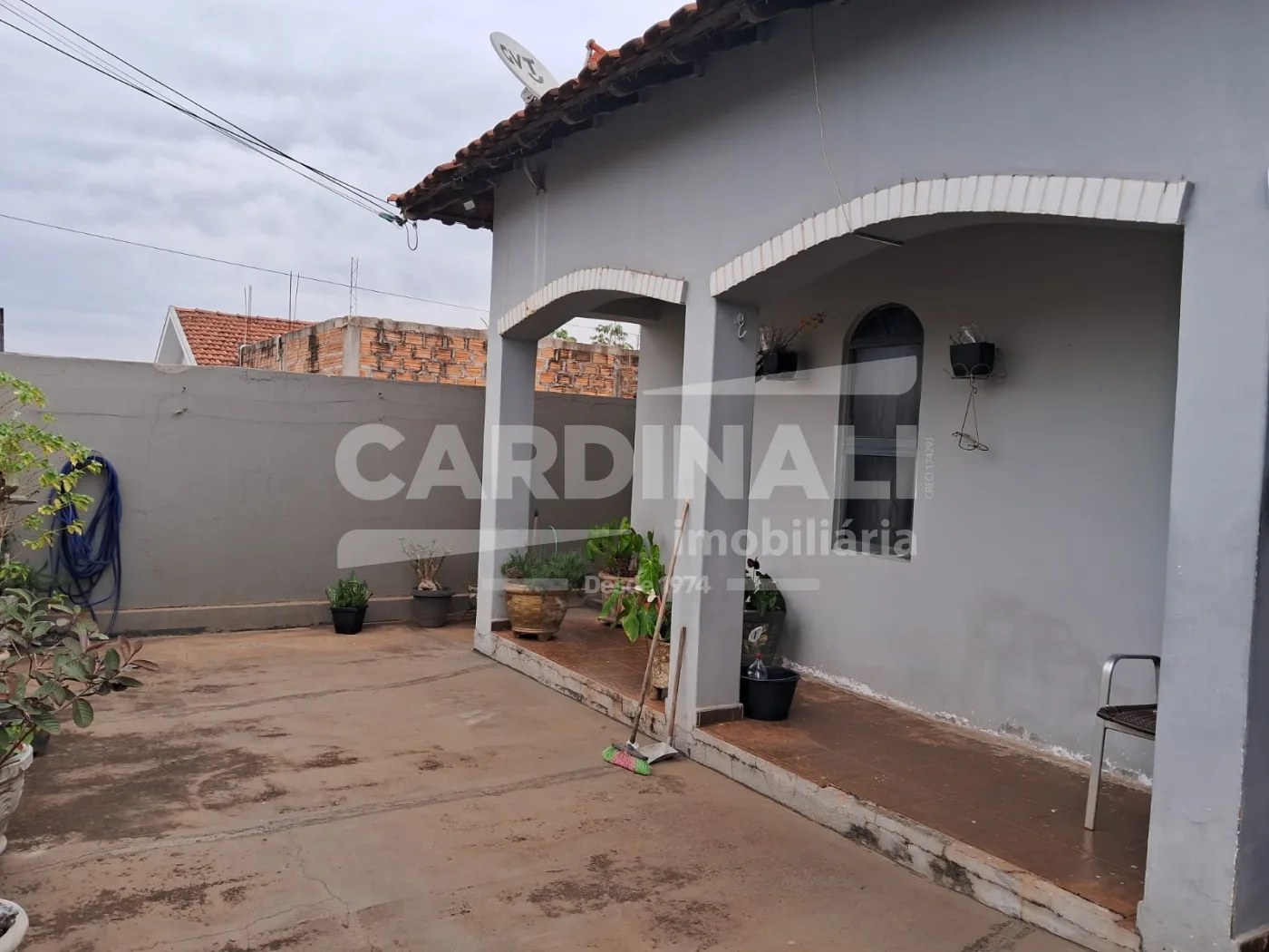 Comprar Casa / Padr&atilde;o em Araraquara R$ 340.000,00 - Foto 1