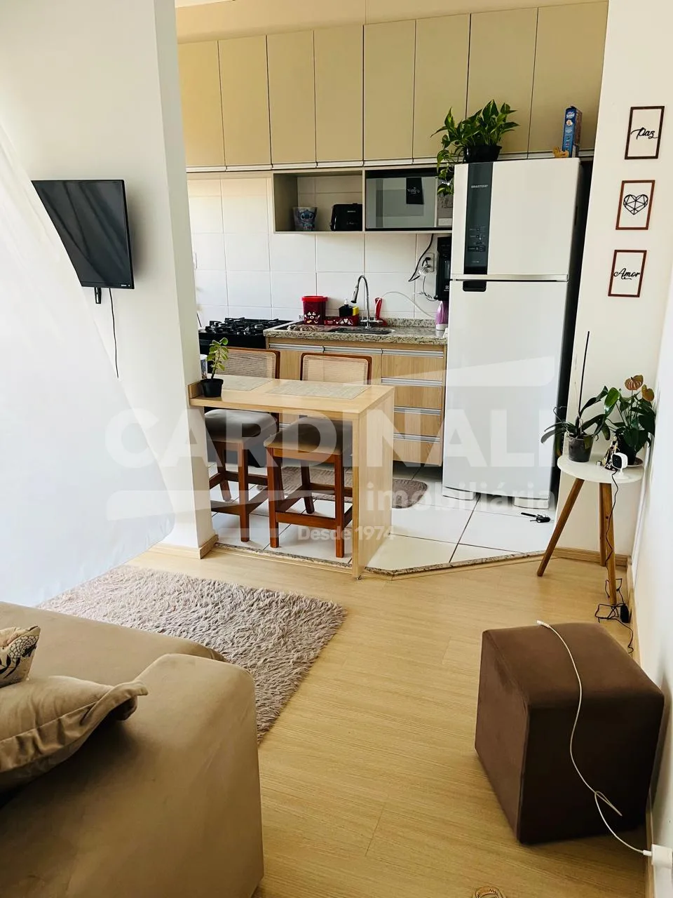 Comprar Apartamento / Padr&atilde;o em Araraquara R$ 300.000,00 - Foto 6