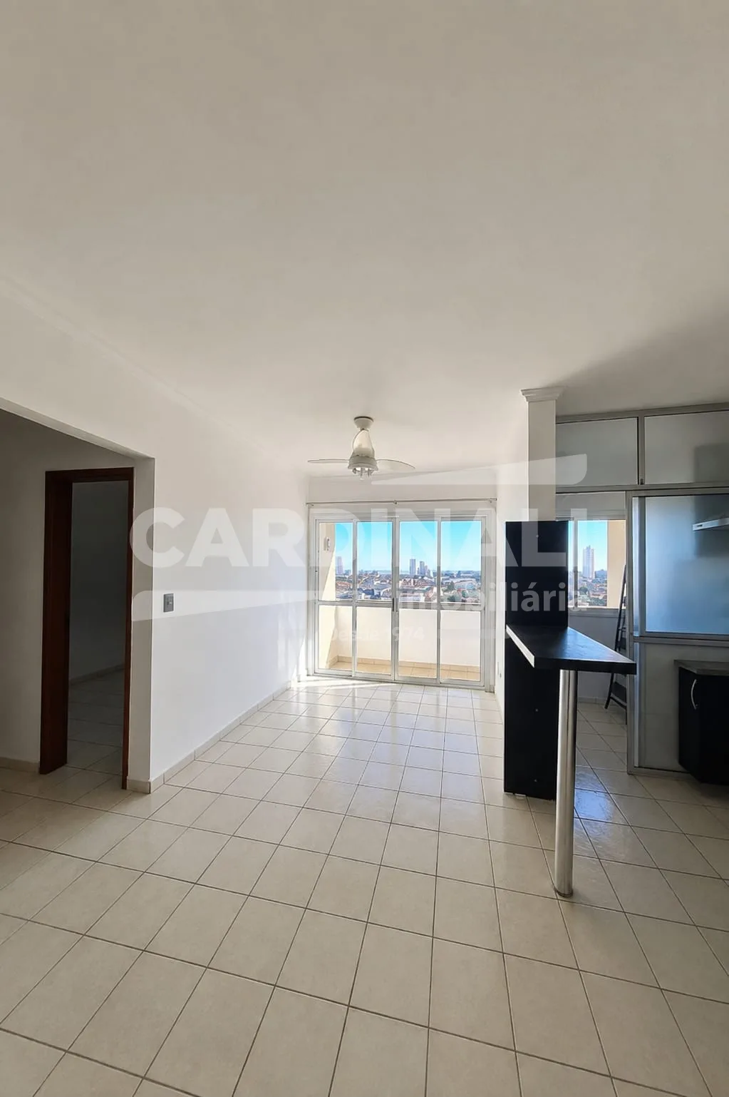 Comprar Apartamento / Padr&atilde;o em Araraquara R$ 290.000,00 - Foto 3