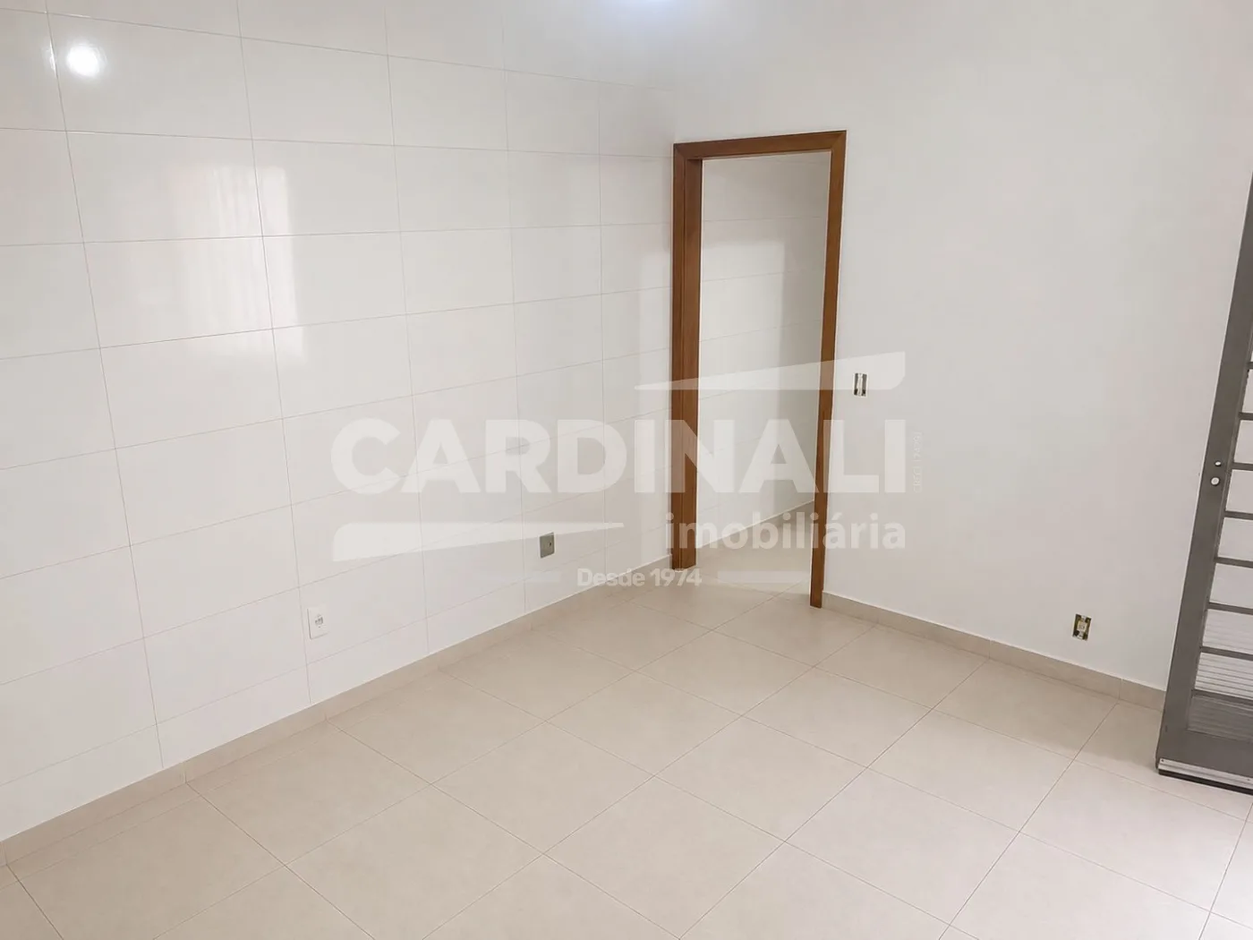 Comprar Casa / Ed&iacute;cula em Araraquara R$ 400.000,00 - Foto 1