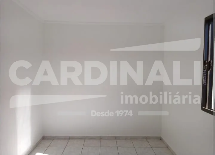 Comprar Apartamento / Padr&atilde;o em Araraquara R$ 200.000,00 - Foto 17