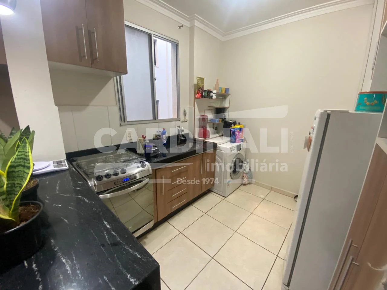 Comprar Apartamento / Padr&atilde;o em Araraquara R$ 160.000,00 - Foto 6