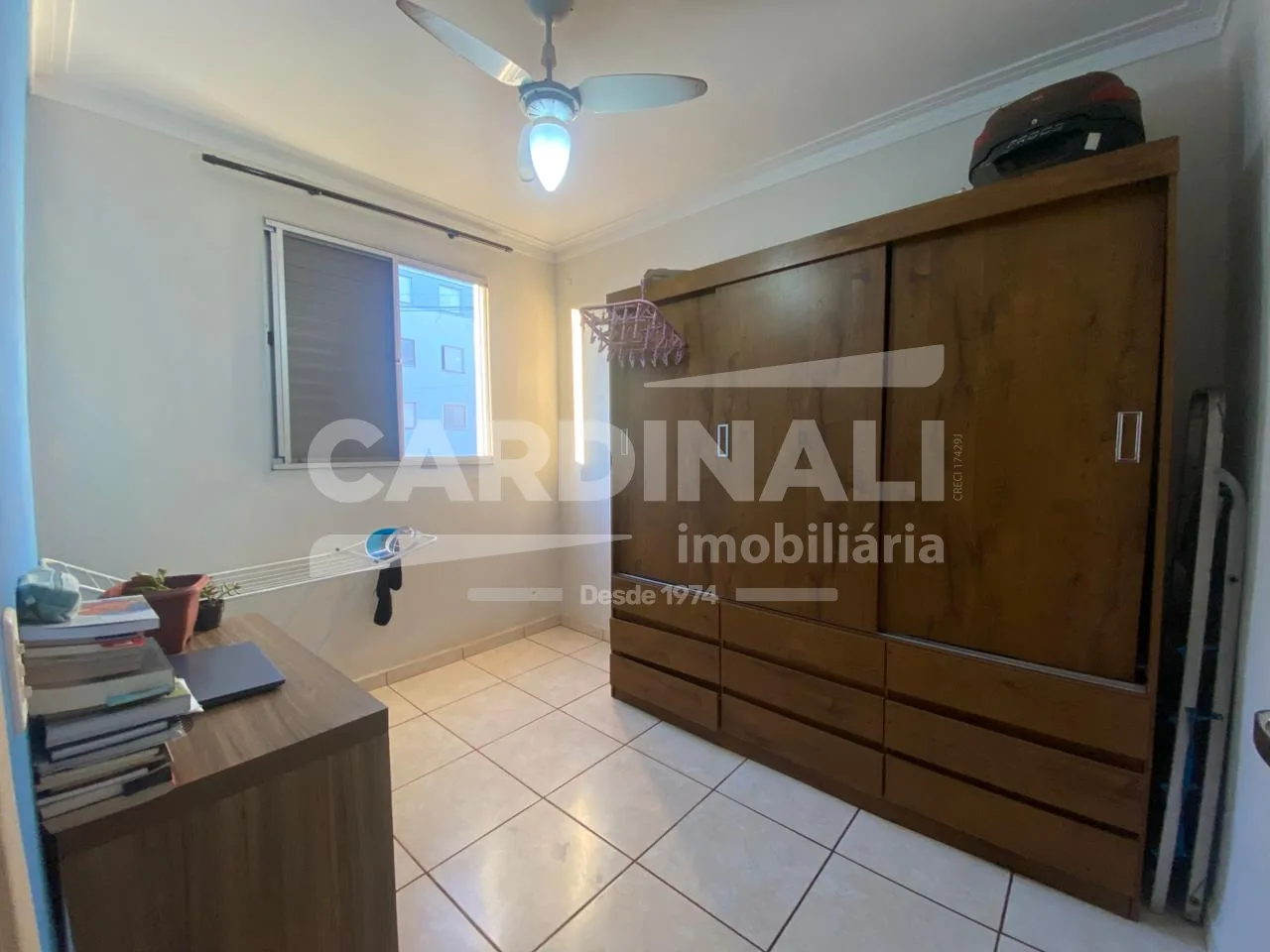 Comprar Apartamento / Padr&atilde;o em Araraquara R$ 160.000,00 - Foto 9