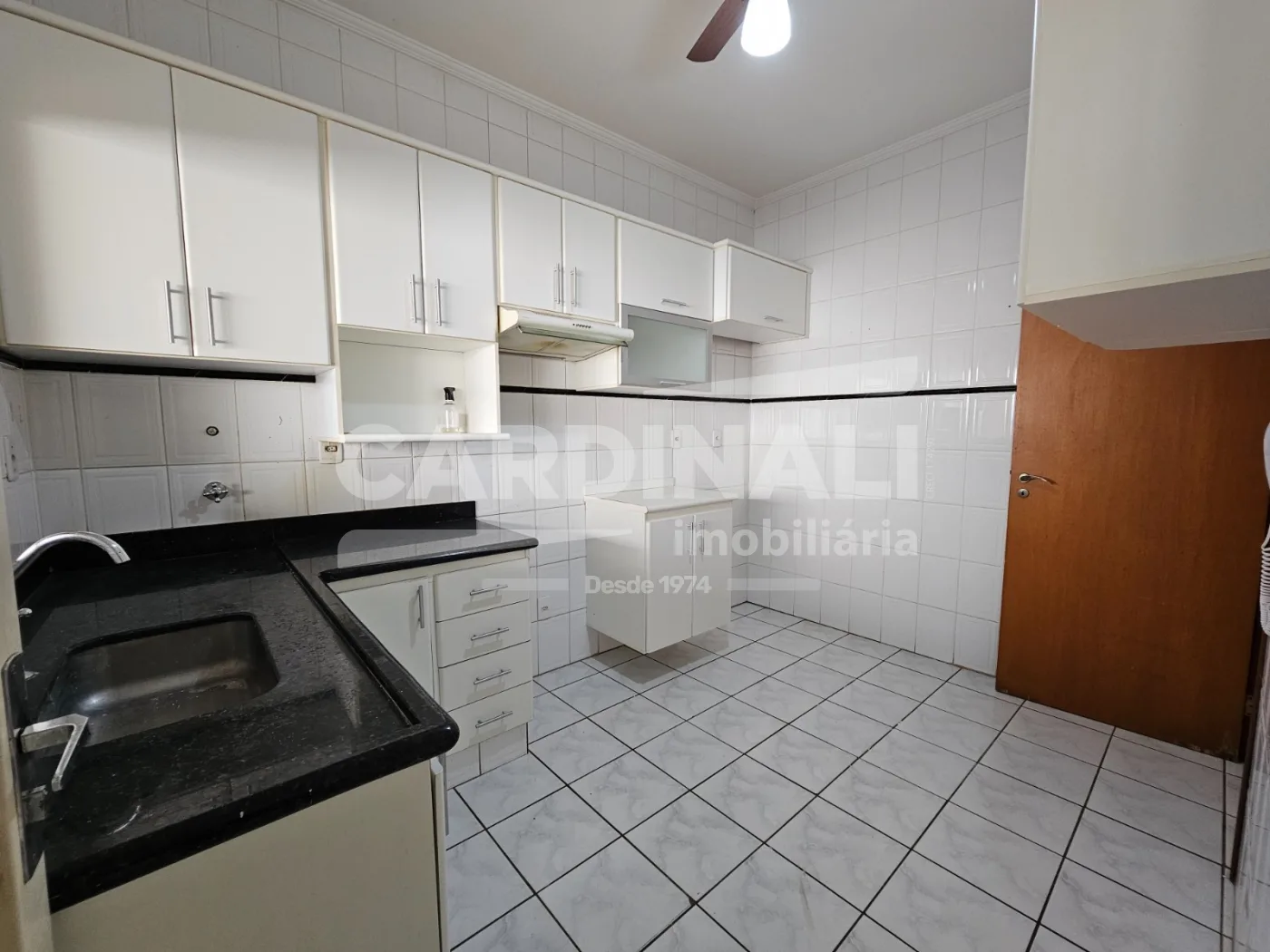 Comprar Casa / Condom&iacute;nio em Araraquara R$ 450.000,00 - Foto 12