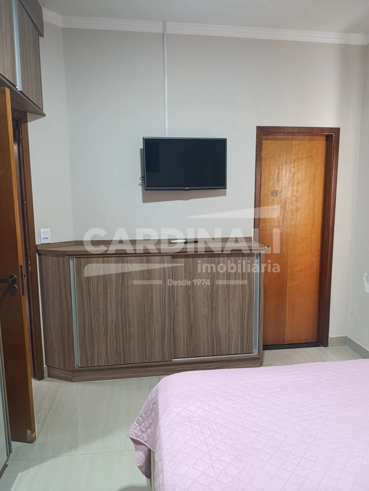 Alugar Comercial / Sala em Araraquara R$ 1.700,00 - Foto 7