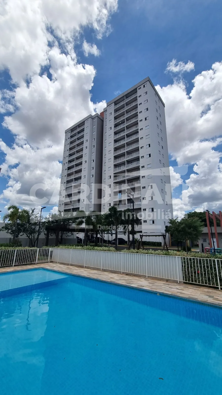 Alugar Apartamento / Padr&atilde;o em Araraquara R$ 1.950,00 - Foto 1