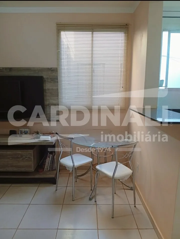 Comprar Apartamento / Padr&atilde;o em Araraquara R$ 181.000,00 - Foto 4