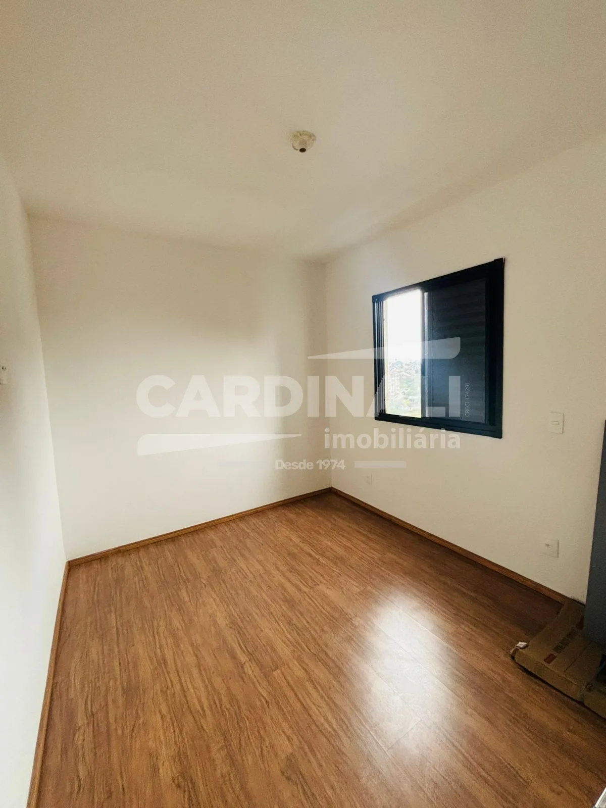 Comprar Apartamento / Padr&atilde;o em Araraquara R$ 285.000,00 - Foto 10