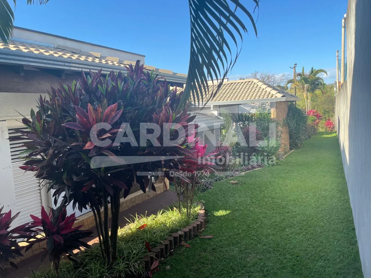 Comprar Casa / Padr&atilde;o em Am&eacute;rico Brasiliense R$ 860.000,00 - Foto 16
