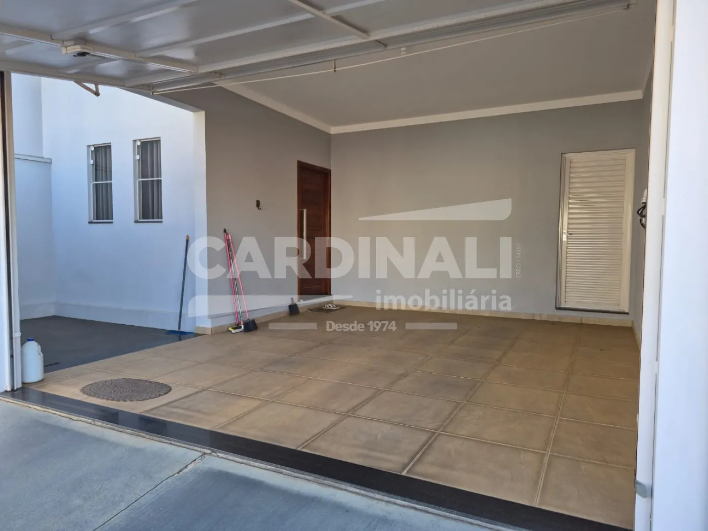 Casa / Padr&atilde;o em Ibat&eacute; Alugar por R$2.445,00