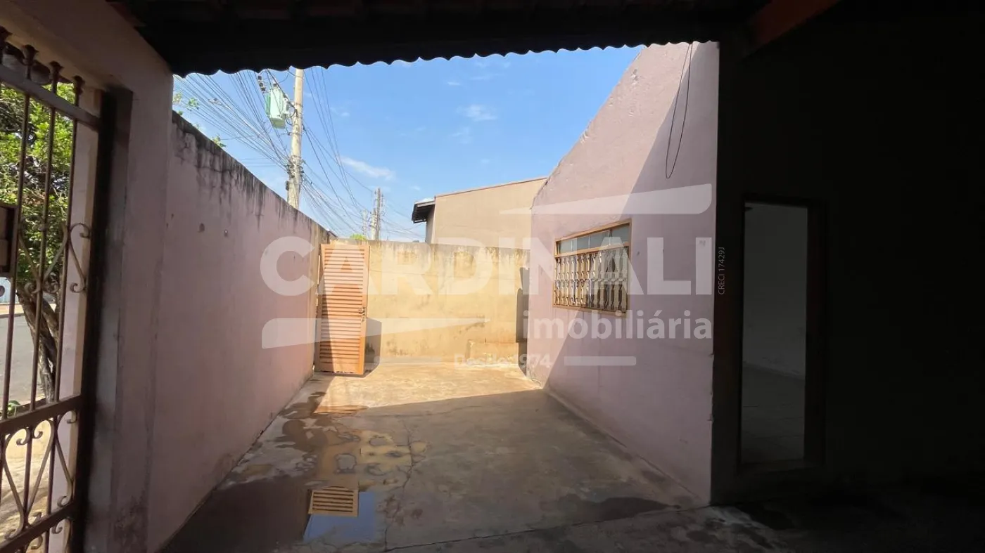 Alugar Casa / Padr&atilde;o em Ribeir&atilde;o Preto R$ 1.700,00 - Foto 2