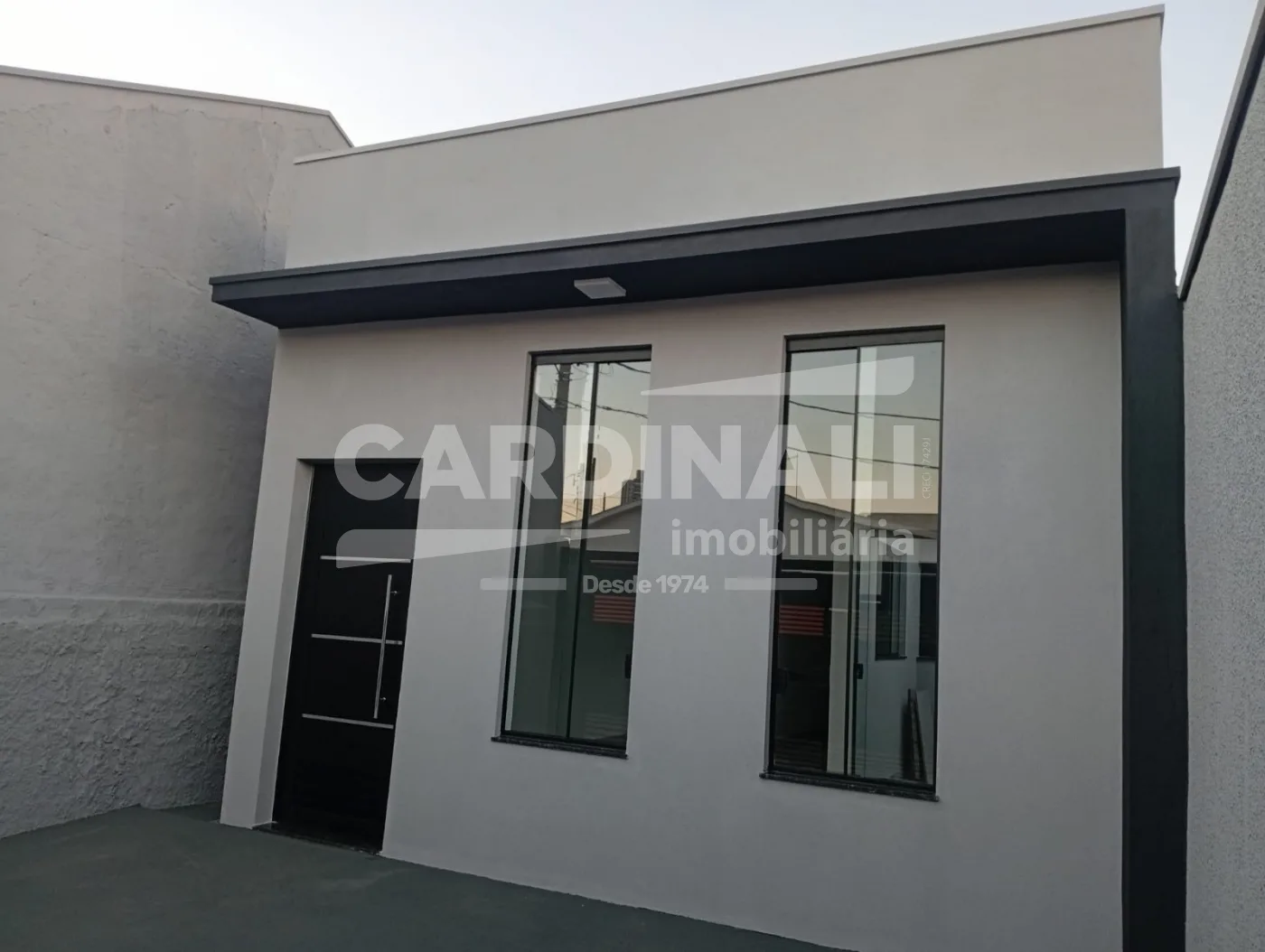 Comprar Casa / Padr&atilde;o em Araraquara R$ 330.000,00 - Foto 3