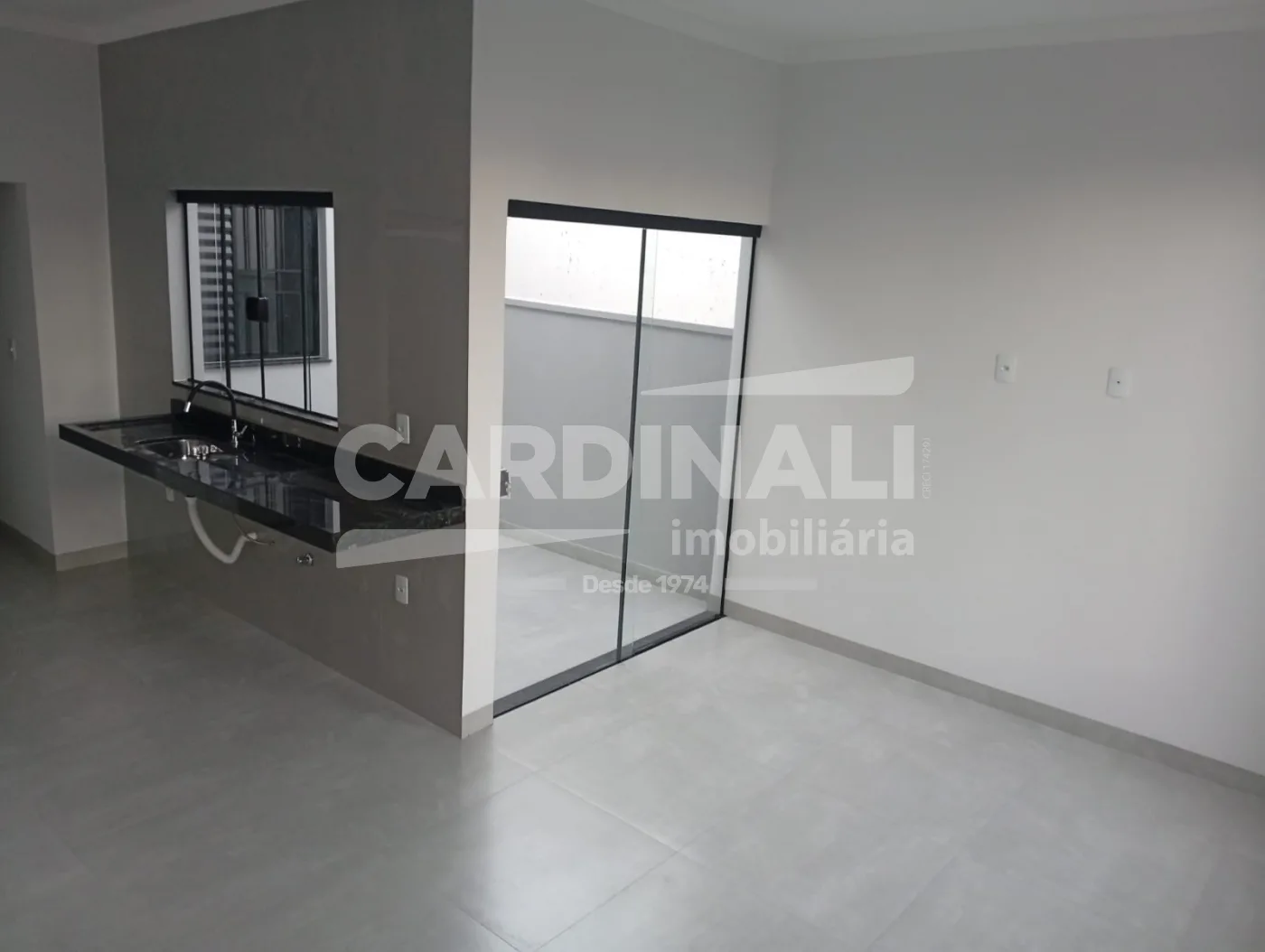 Comprar Casa / Padr&atilde;o em Araraquara R$ 330.000,00 - Foto 5