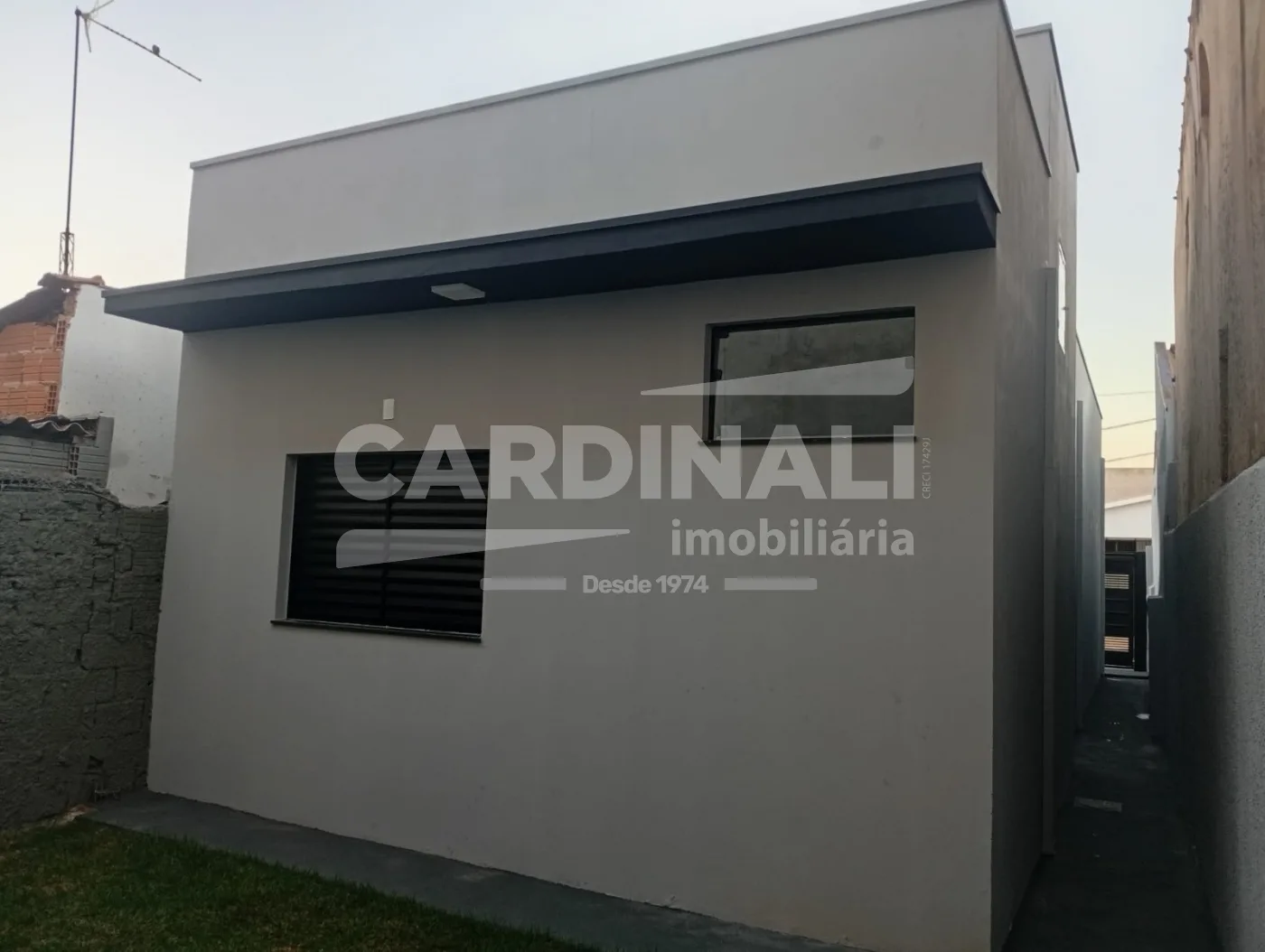 Comprar Casa / Padr&atilde;o em Araraquara R$ 330.000,00 - Foto 8