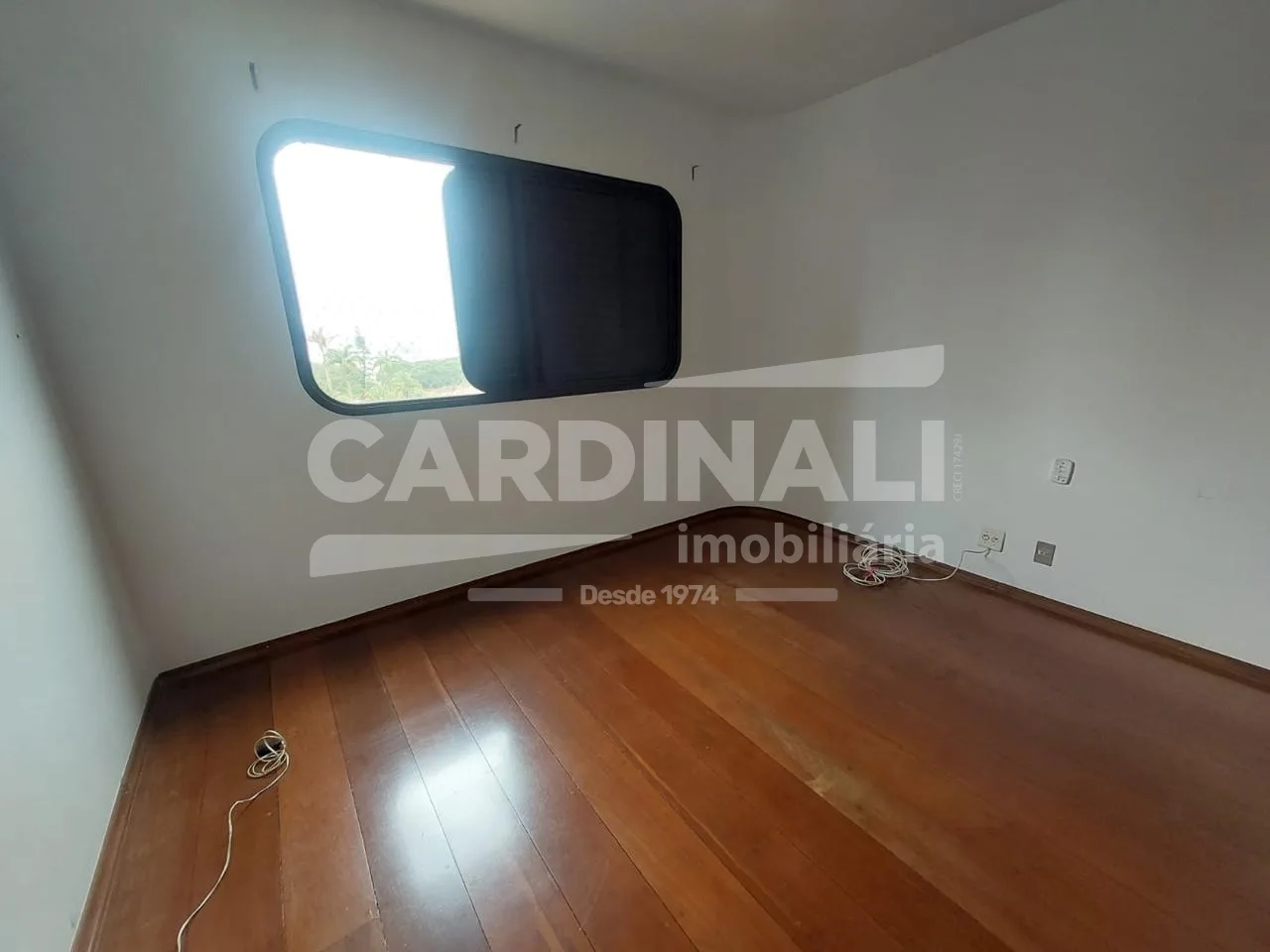 Comprar Apartamento / Padr&atilde;o em Araraquara R$ 750.000,00 - Foto 14