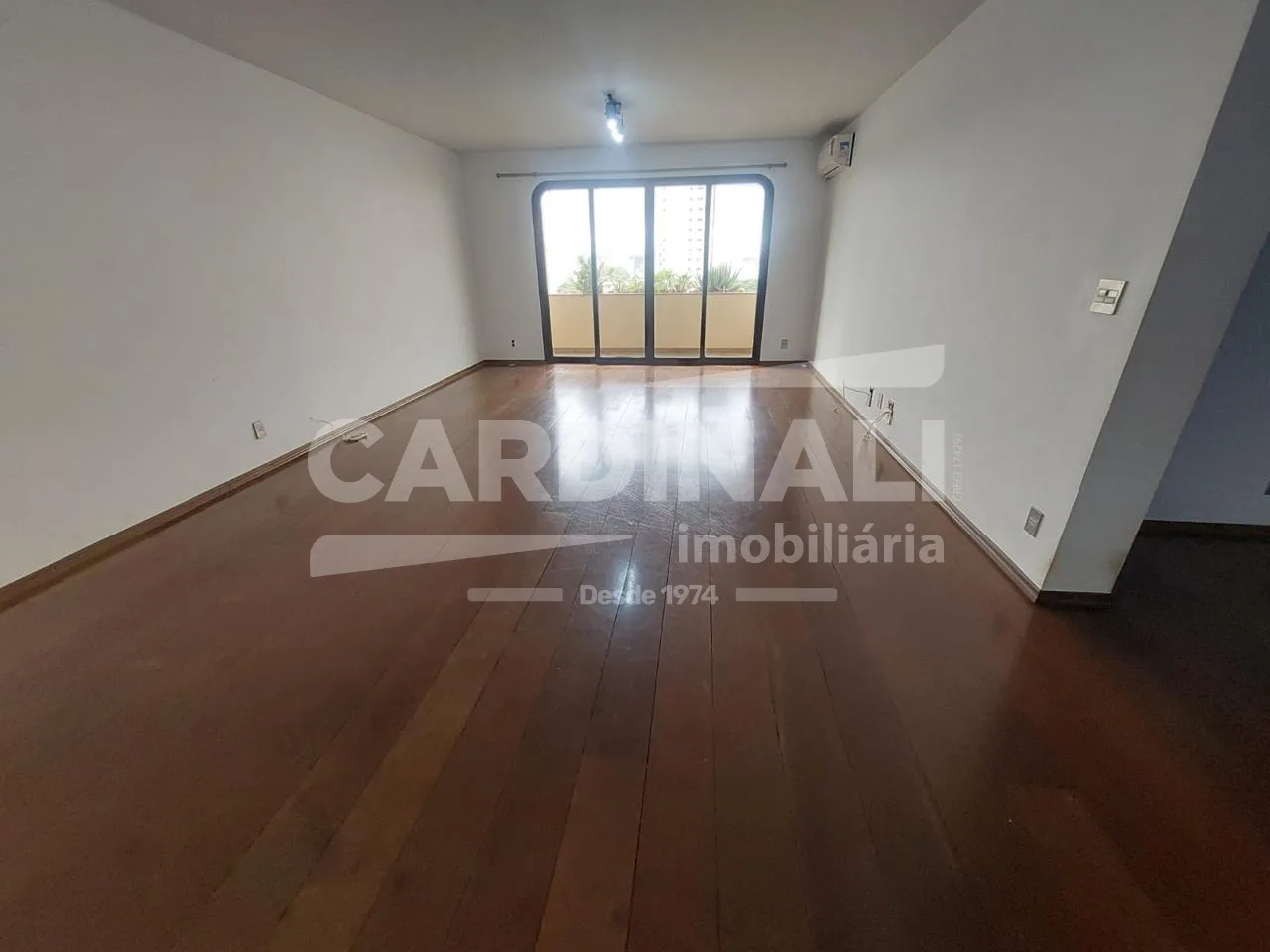 Comprar Apartamento / Padr&atilde;o em Araraquara R$ 750.000,00 - Foto 3