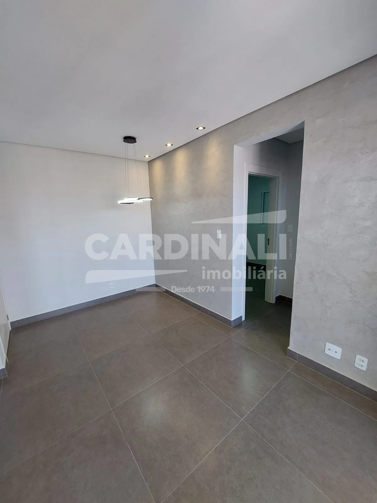 Comprar Apartamento / Padr&atilde;o em Araraquara R$ 350.000,00 - Foto 2