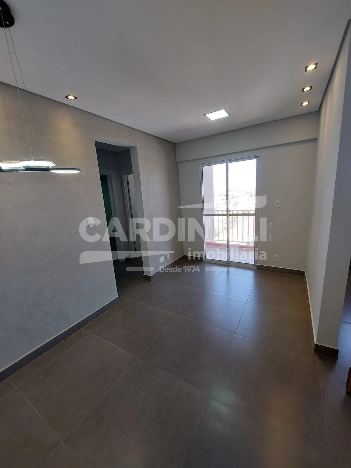 Comprar Apartamento / Padr&atilde;o em Araraquara R$ 350.000,00 - Foto 3