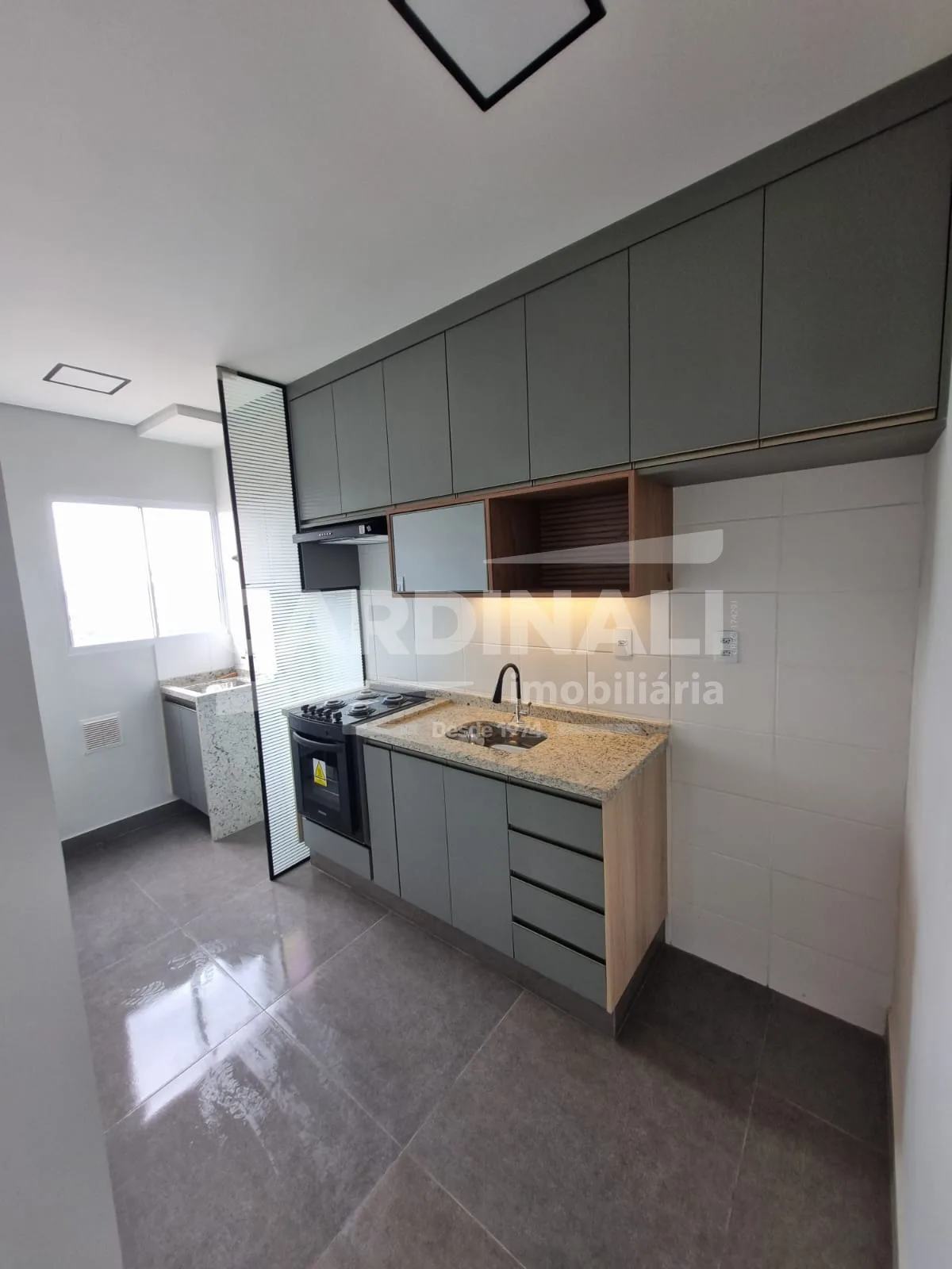 Comprar Apartamento / Padr&atilde;o em Araraquara R$ 350.000,00 - Foto 4