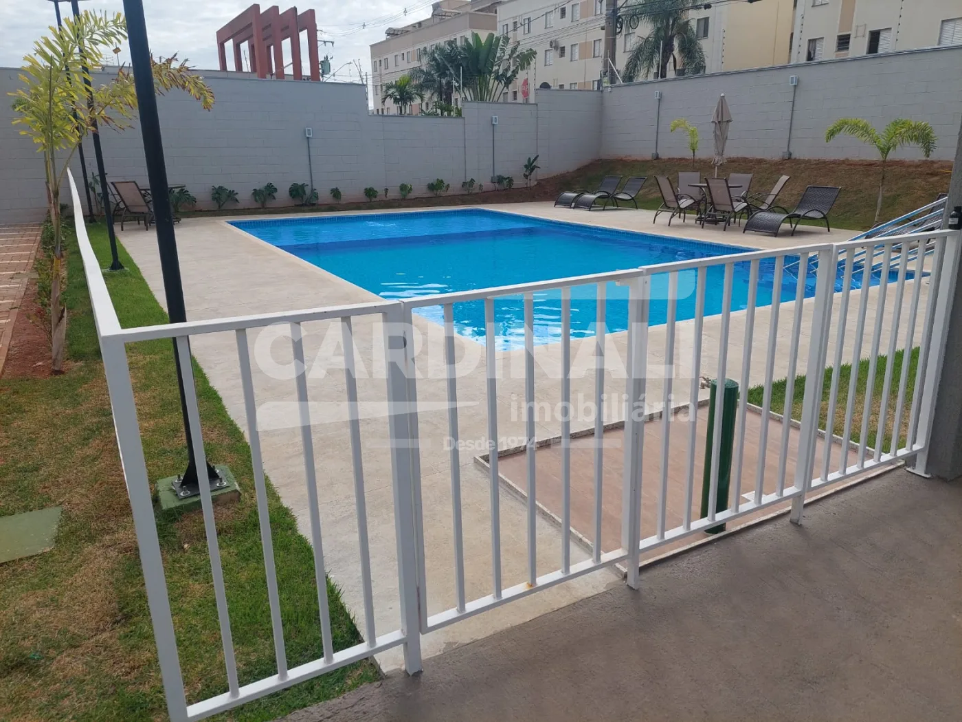 Comprar Apartamento / Padr&atilde;o em Araraquara R$ 350.000,00 - Foto 15