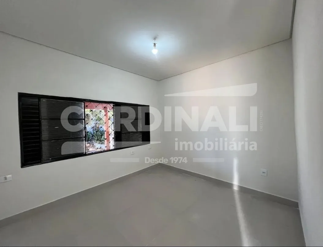Comprar Casa / Padr&atilde;o em Araraquara R$ 325.000,00 - Foto 5
