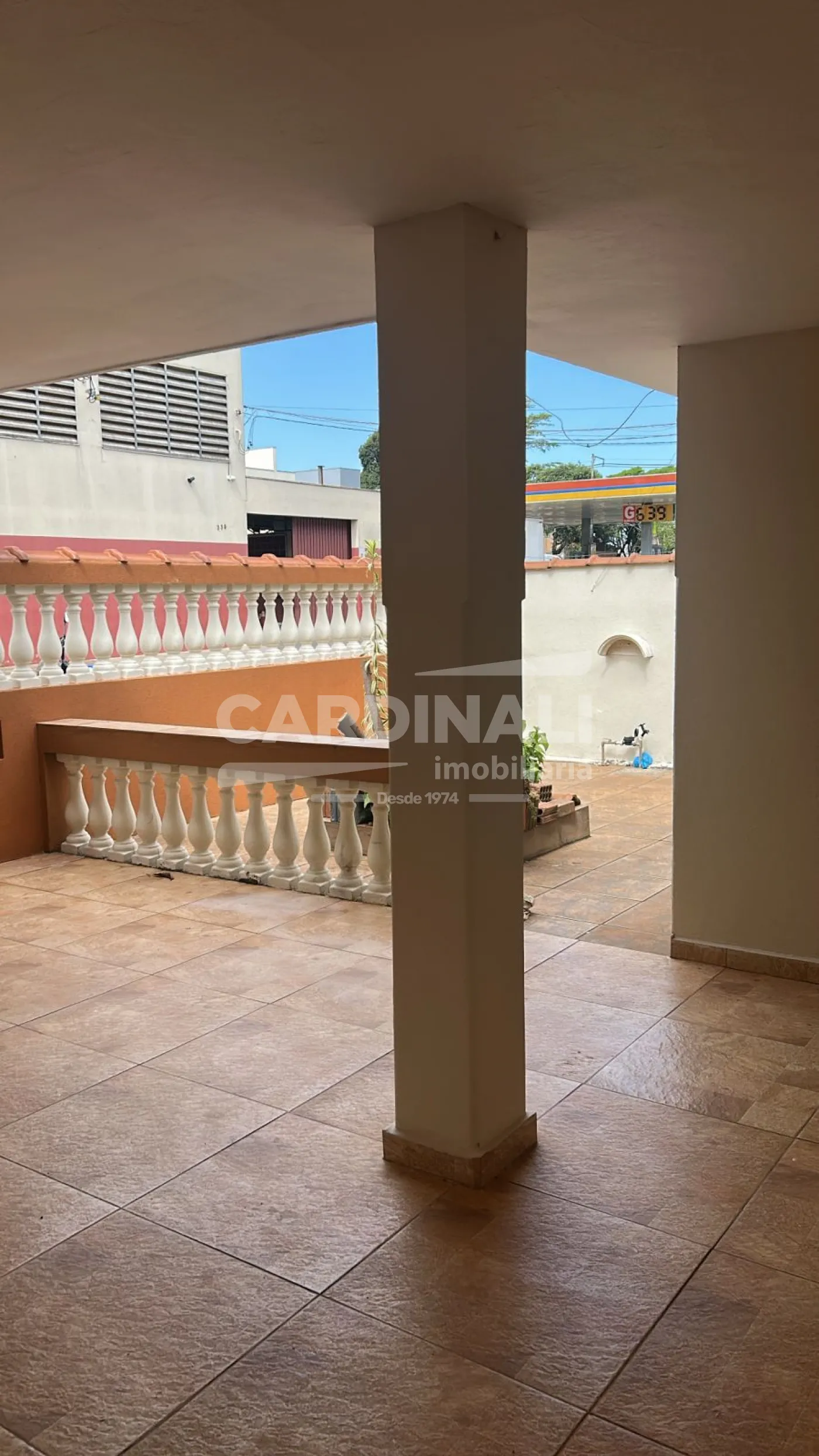 Casa / Padr&atilde;o em Ibat&eacute; Alugar por R$1.800,00