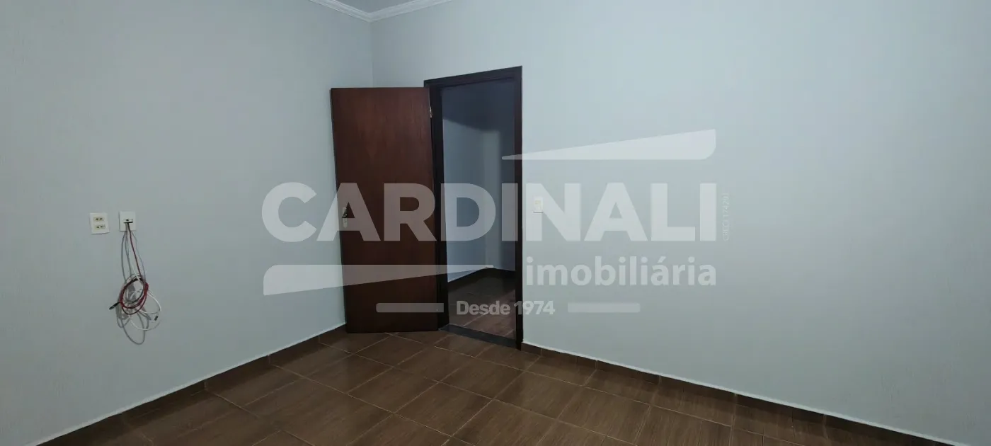 Comprar Casa / Padr&atilde;o em S&atilde;o Carlos R$ 360.000,00 - Foto 9