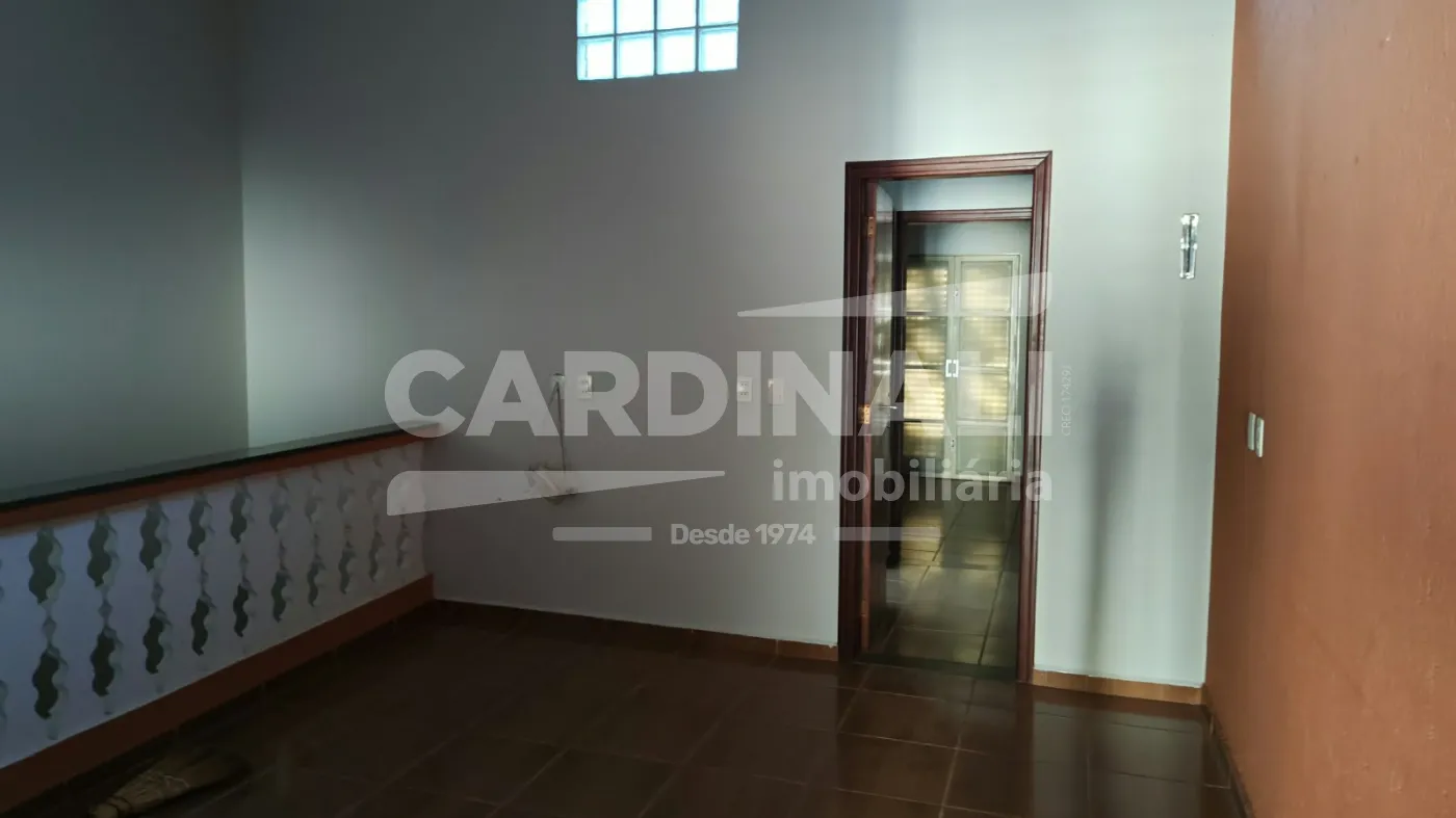 Comprar Casa / Padr&atilde;o em S&atilde;o Carlos R$ 360.000,00 - Foto 5