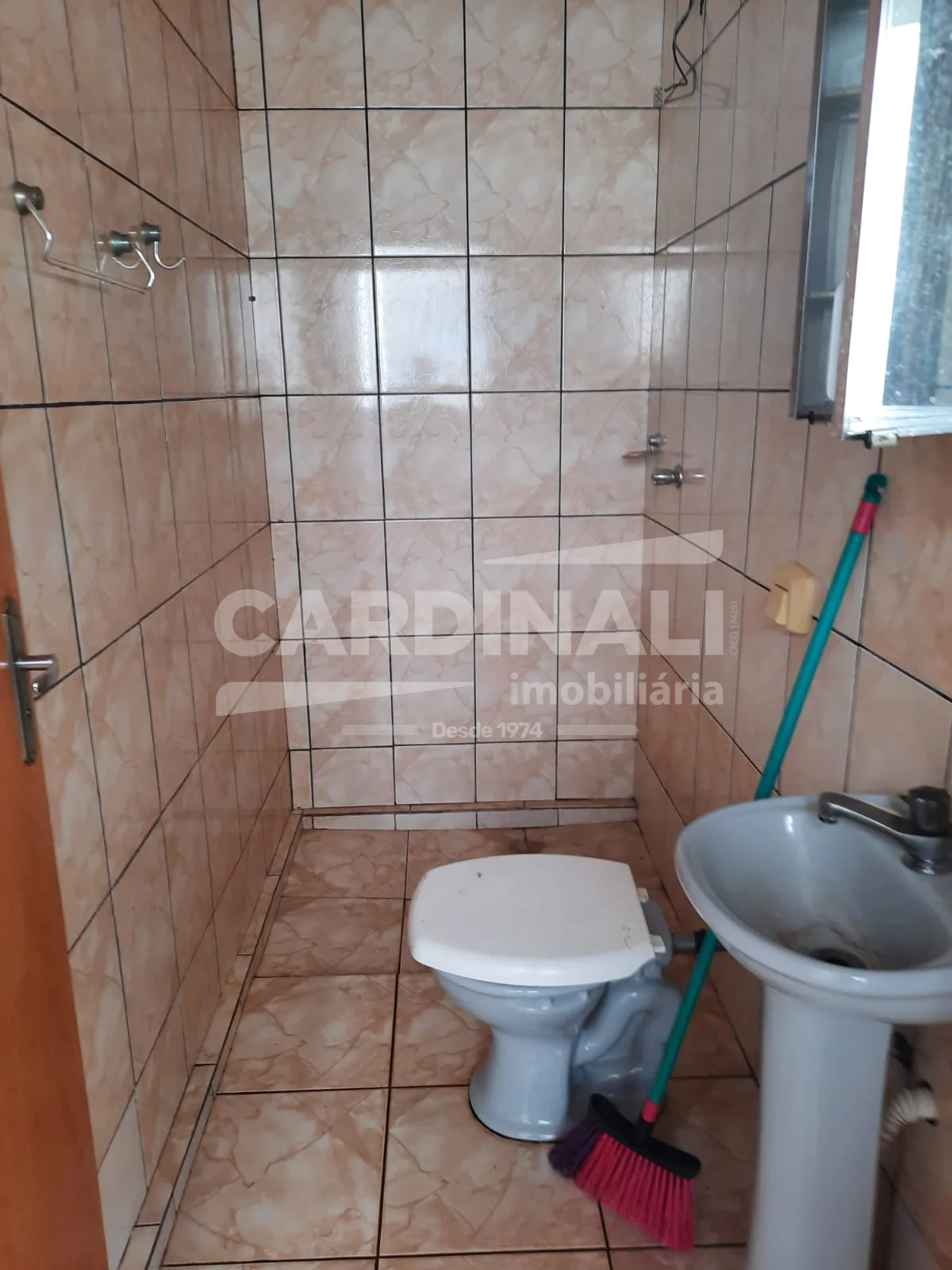 Comprar Casa / Padr&atilde;o em Araraquara R$ 250.000,00 - Foto 6