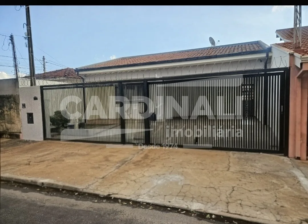 Comprar Casa / Padr&atilde;o em Araraquara R$ 398.000,00 - Foto 1
