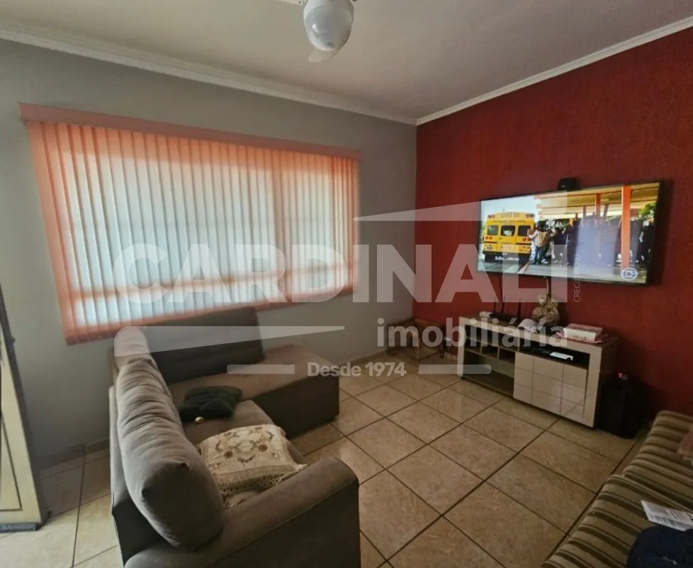 Comprar Casa / Padr&atilde;o em Araraquara R$ 398.000,00 - Foto 4