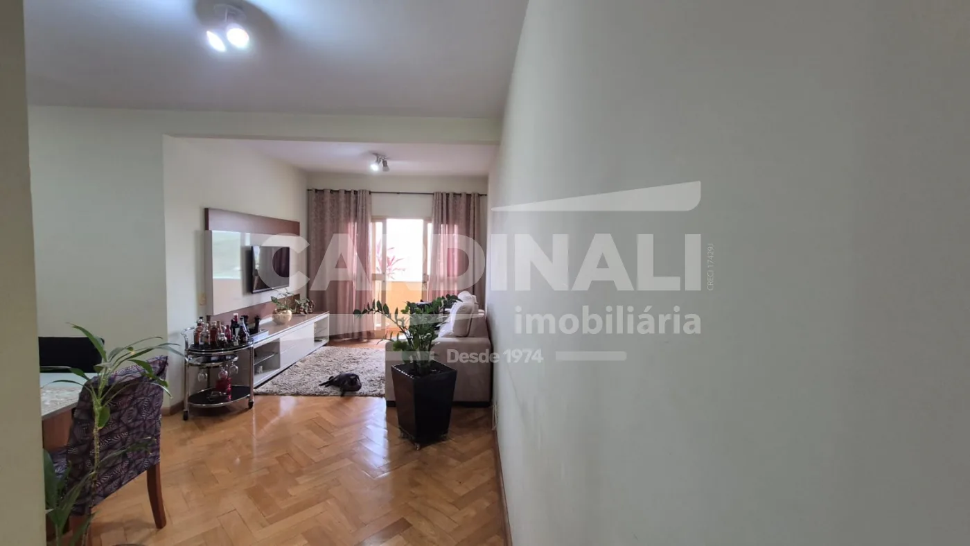 Comprar Apartamento / Padr&atilde;o em Araraquara R$ 400.000,00 - Foto 1