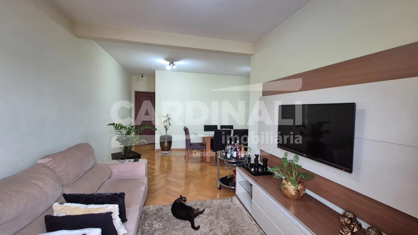 Comprar Apartamento / Padr&atilde;o em Araraquara R$ 400.000,00 - Foto 2