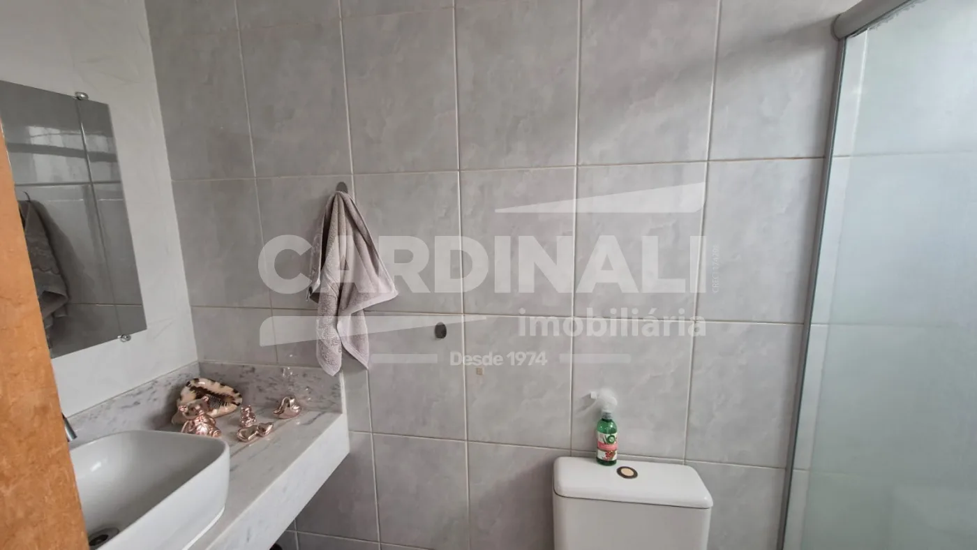 Comprar Apartamento / Padr&atilde;o em Araraquara R$ 400.000,00 - Foto 16