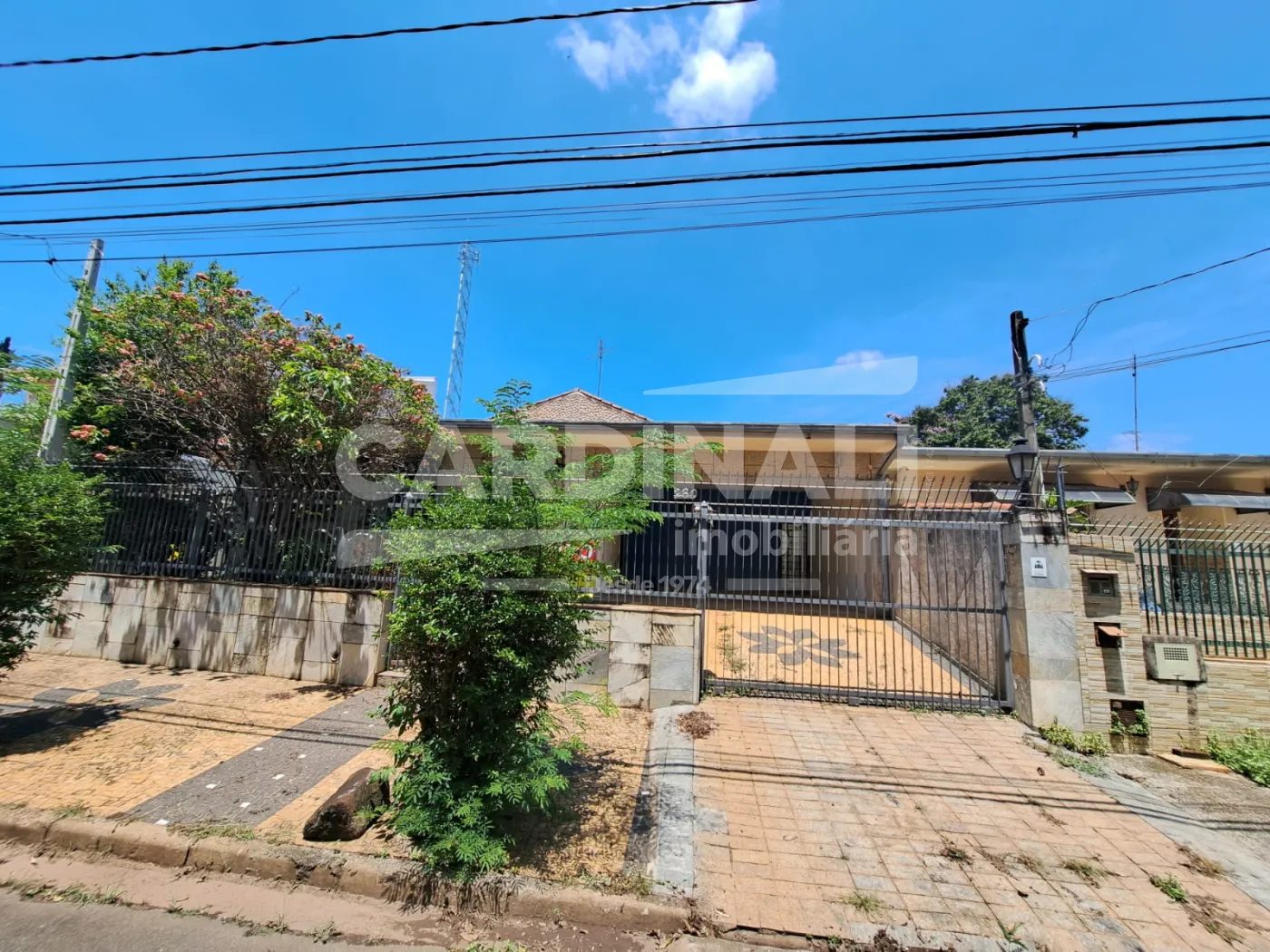 Casa / Padr&atilde;o em Campinas , Comprar por R$950.000,00