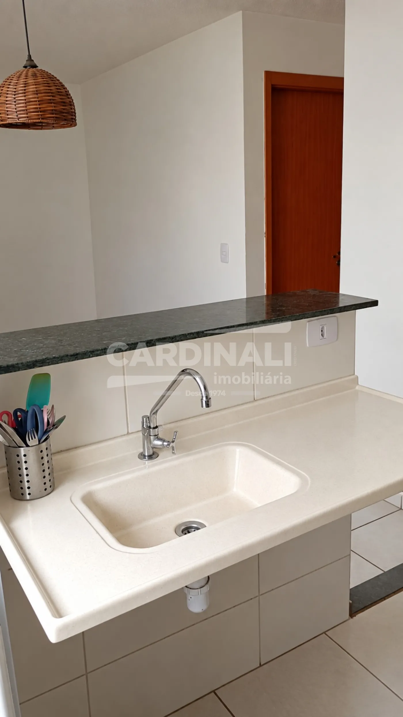 Comprar Apartamento / Padr&atilde;o em S&atilde;o Carlos R$ 170.000,00 - Foto 4