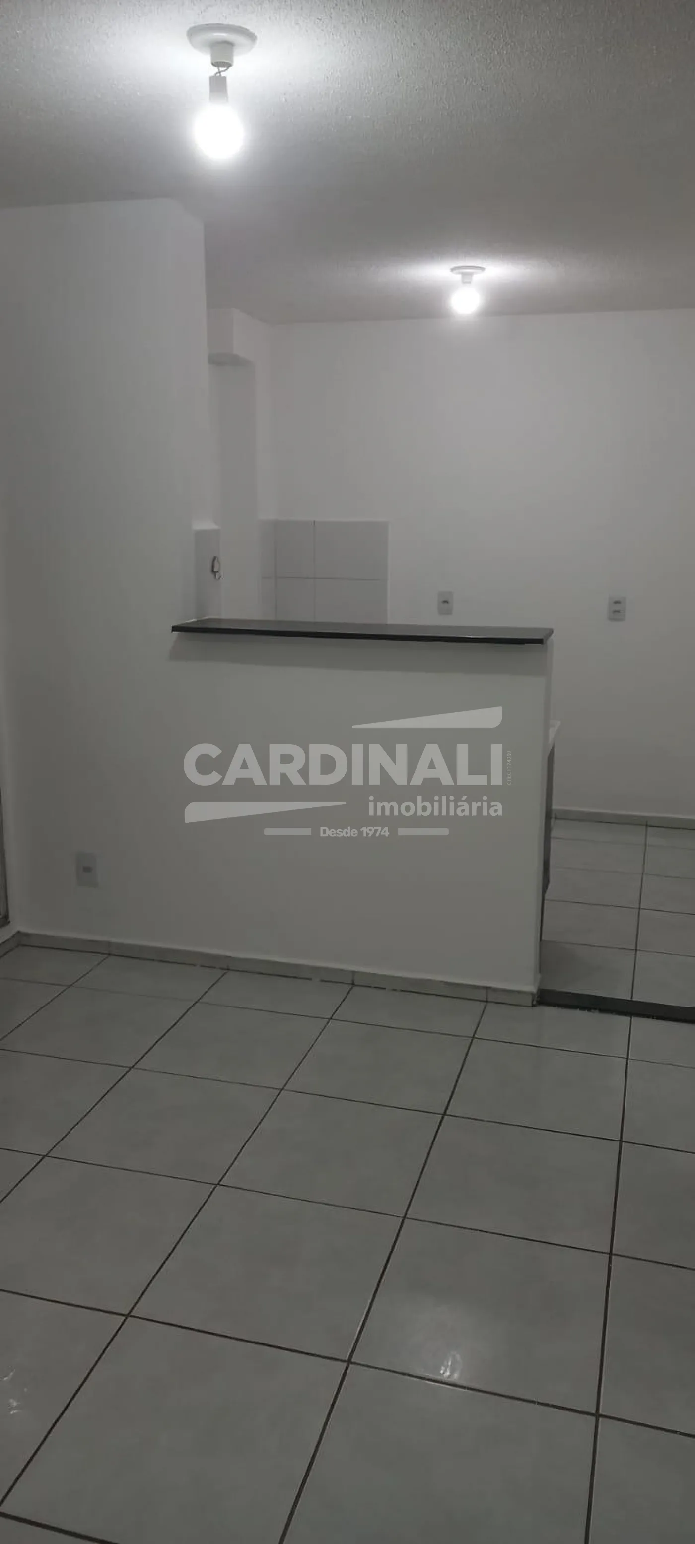 Comprar Apartamento / Padr&atilde;o em S&atilde;o Carlos R$ 200.000,00 - Foto 3