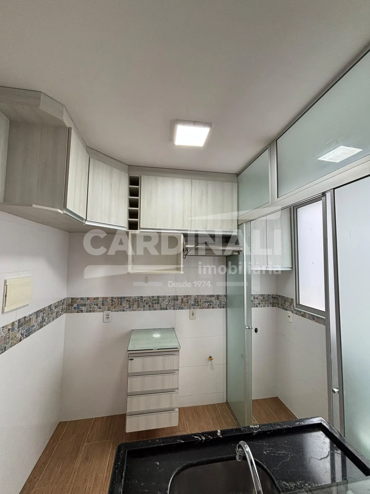 Comprar Apartamento / Padr&atilde;o em Araraquara R$ 155.000,00 - Foto 4