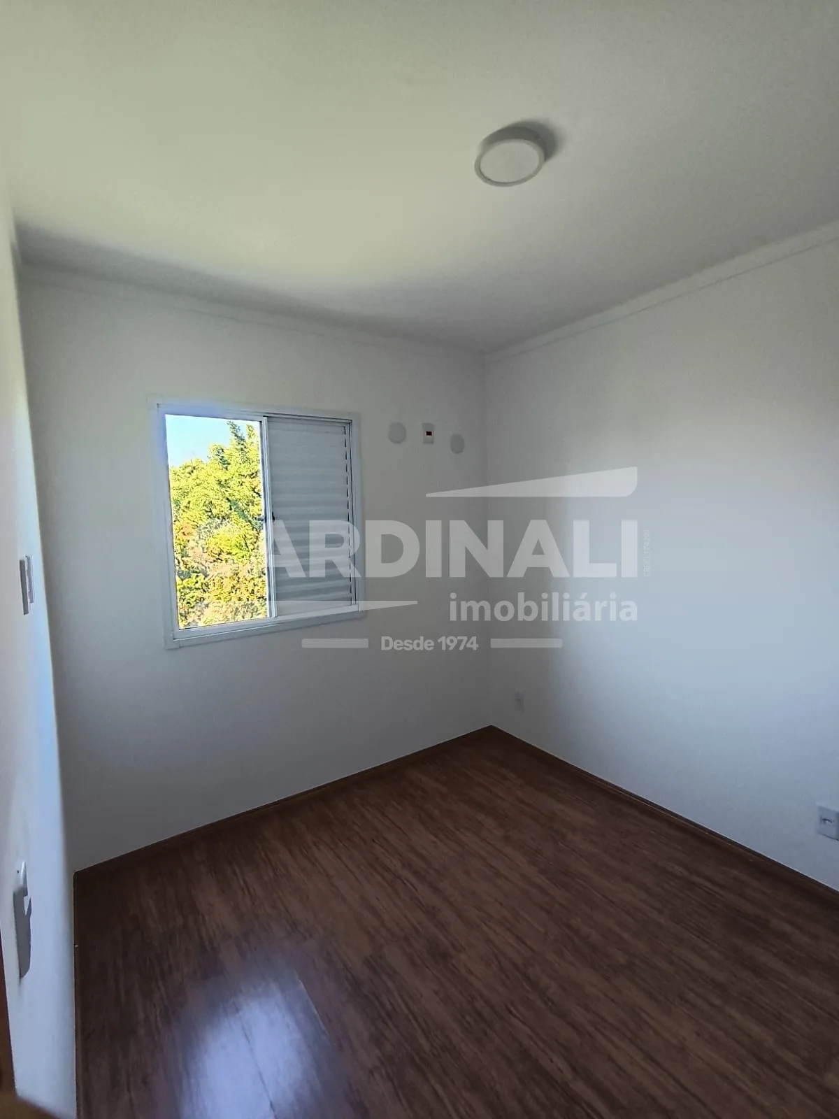 Comprar Apartamento / Padr&atilde;o em Araraquara R$ 170.000,00 - Foto 3