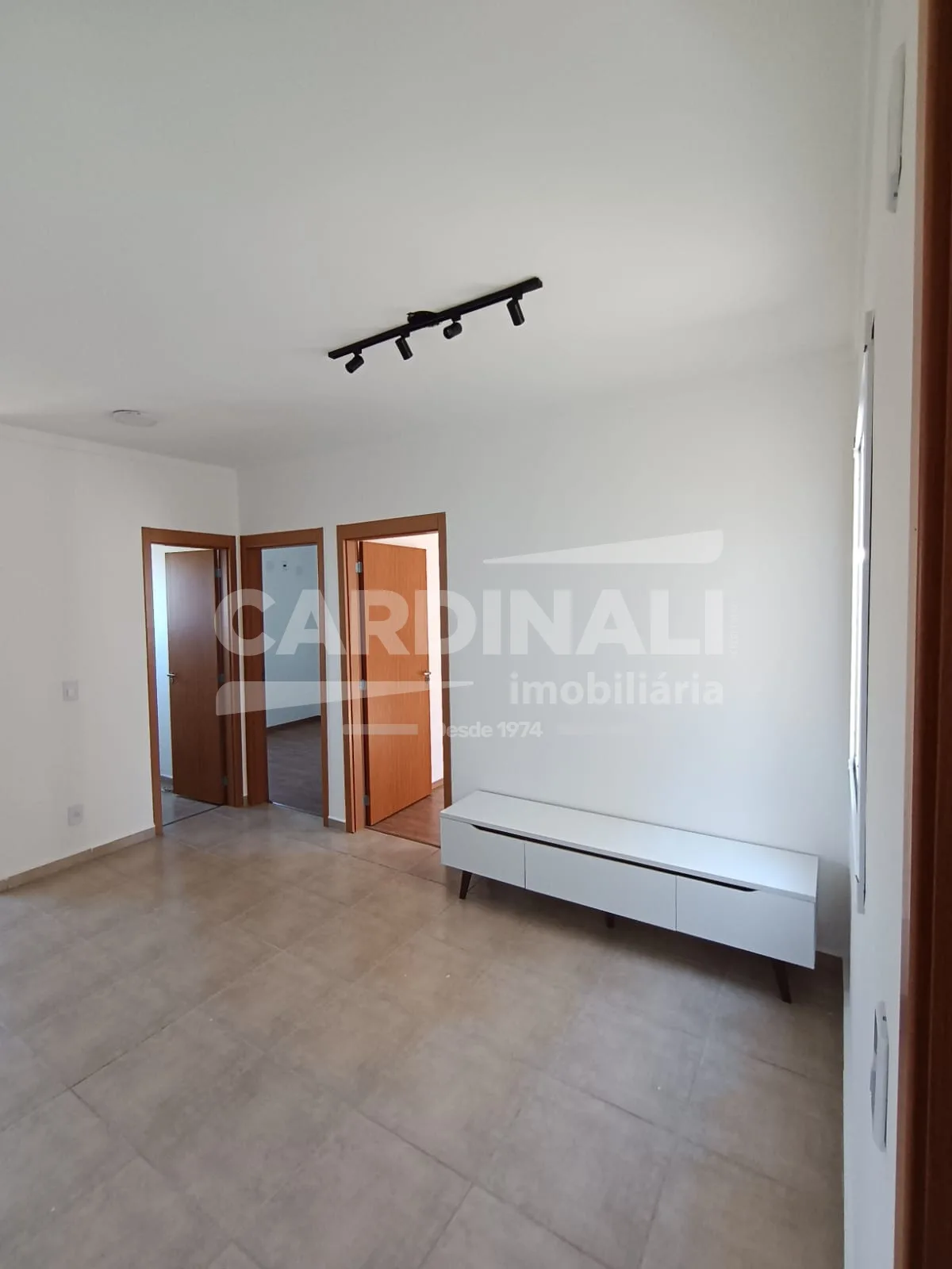 Comprar Apartamento / Padr&atilde;o em Araraquara R$ 170.000,00 - Foto 5