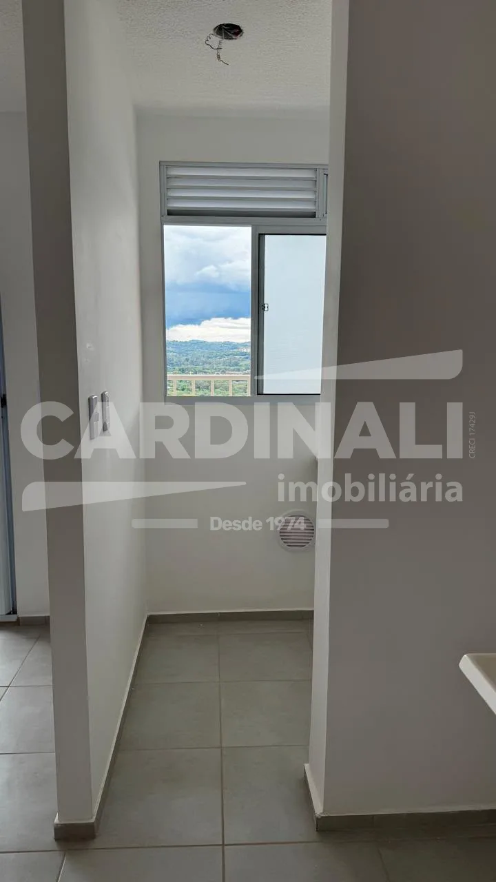 Alugar Apartamento / Padr&atilde;o em Campinas R$ 2.420,00 - Foto 11