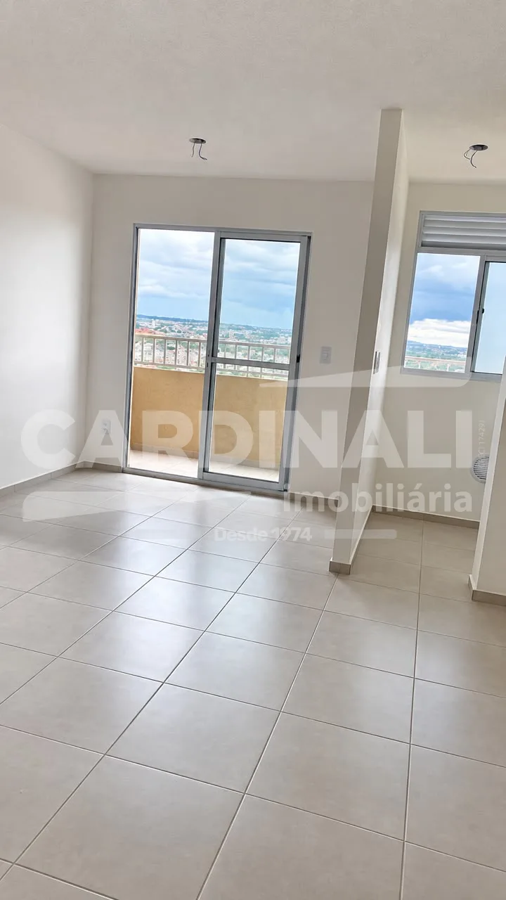 Alugar Apartamento / Padr&atilde;o em Campinas R$ 2.420,00 - Foto 1