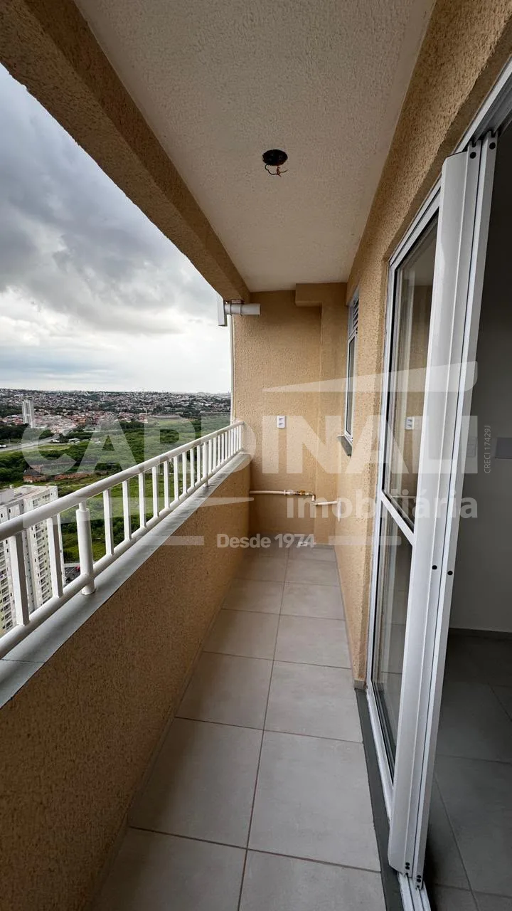 Alugar Apartamento / Padr&atilde;o em Campinas R$ 2.420,00 - Foto 3