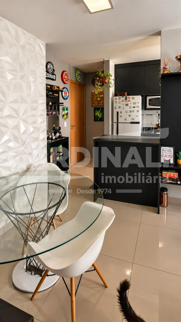 Comprar Apartamento / Padr&atilde;o em Campinas R$ 382.000,00 - Foto 2